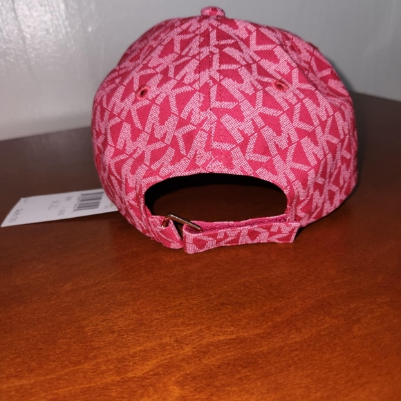 Michael Kors hat - Picture 8 of 8